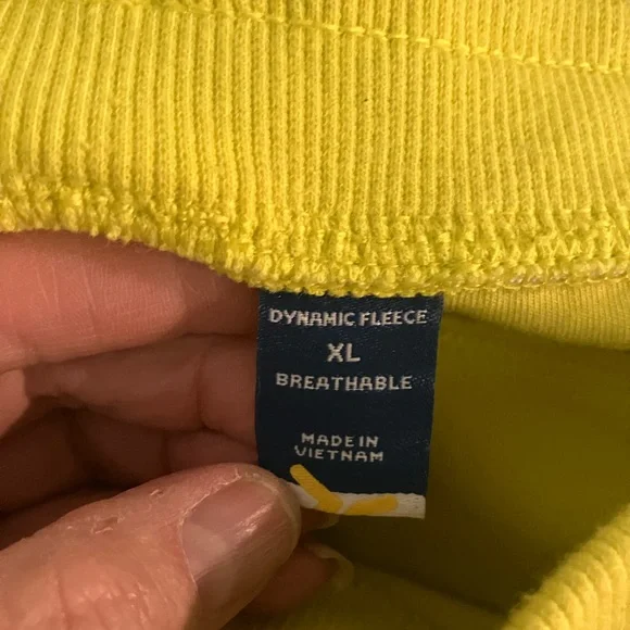 Old Navy Active Dynamic Fleece in Yellow - Picture 4 of 9